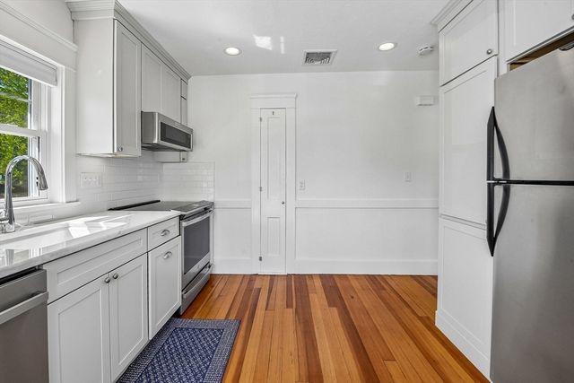 117 S Atlantic Avenue, Warwick, RI 02888