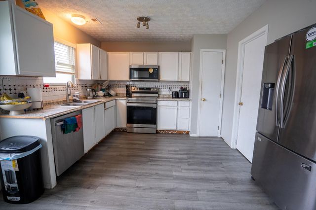 1816 Village Ridge Lane, 39, Columbus, OH 43219