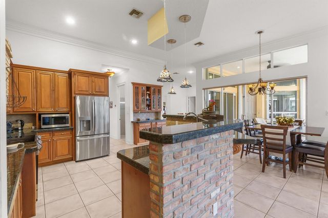 5973 SW 54th Court, Davie, FL 33314