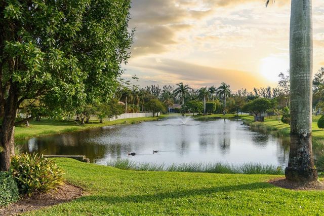 5973 SW 54th Court, Davie, FL 33314