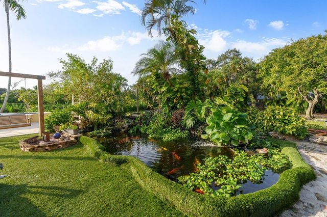 5973 SW 54th Court, Davie, FL 33314