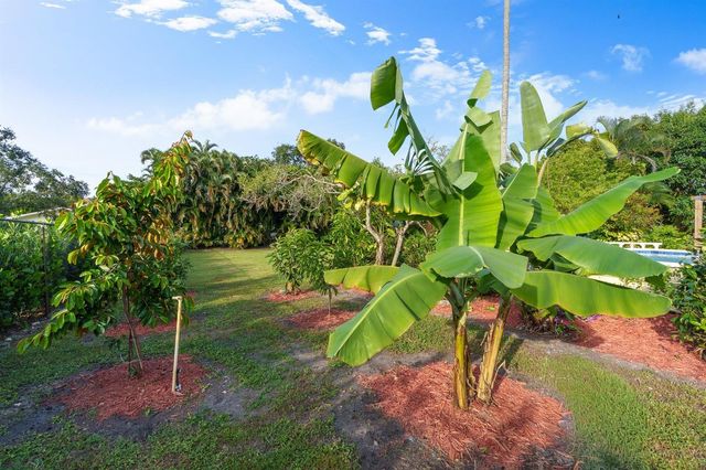 5973 SW 54th Court, Davie, FL 33314