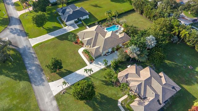 5973 SW 54th Court, Davie, FL 33314
