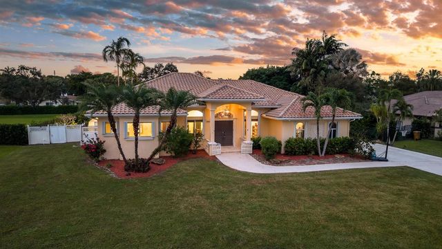 5973 SW 54th Court, Davie, FL 33314