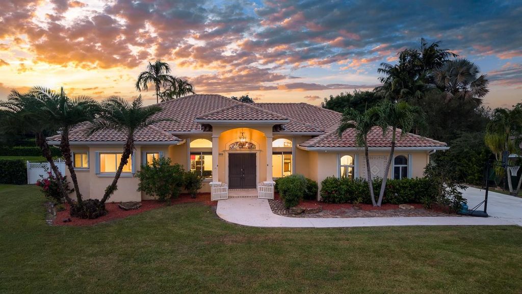 5973 SW 54th Court, Davie, FL 33314