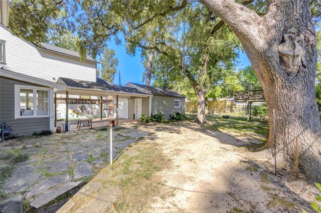 1550 Sue Barnett Drive, Houston, TX 77018