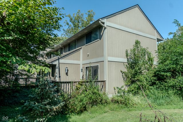 4282 Woodsage Trace, Indianapolis, IN 46237