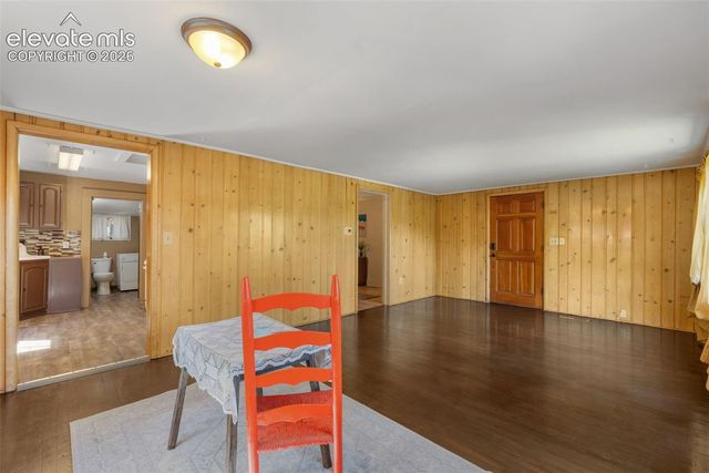 215 Washington Avenue, Manitou Springs, CO 80829