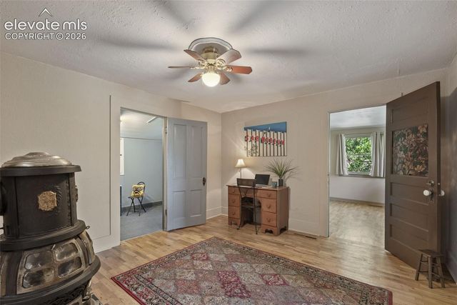215 Washington Avenue, Manitou Springs, CO 80829
