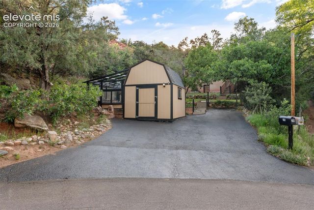 215 Washington Avenue, Manitou Springs, CO 80829