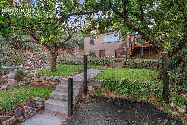 215 Washington Avenue, Manitou Springs, CO 80829
