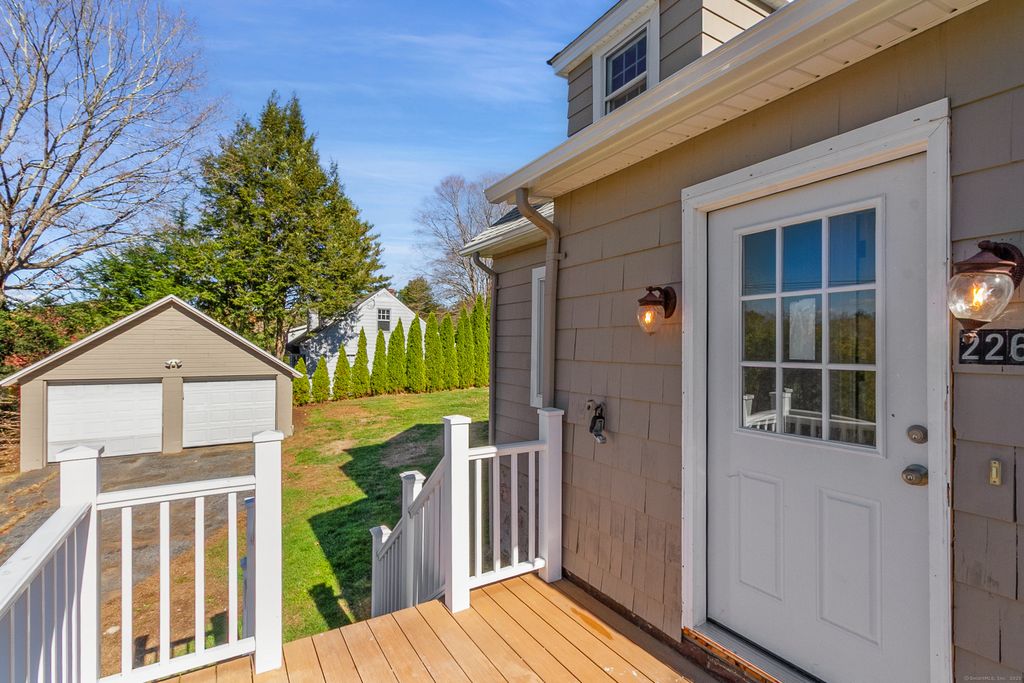 226 Walnut Street, Seymour, CT 06483