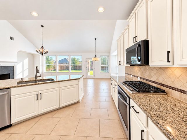8410 Misty Mountain Trail Lane, Spring, TX 77389