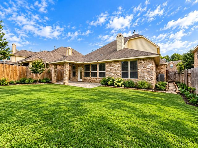 8410 Misty Mountain Trail Lane, Spring, TX 77389