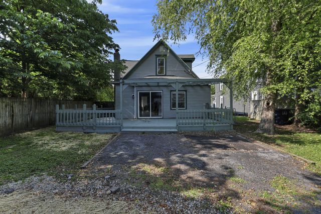 638 E 6th Avenue, Lancaster, OH 43130