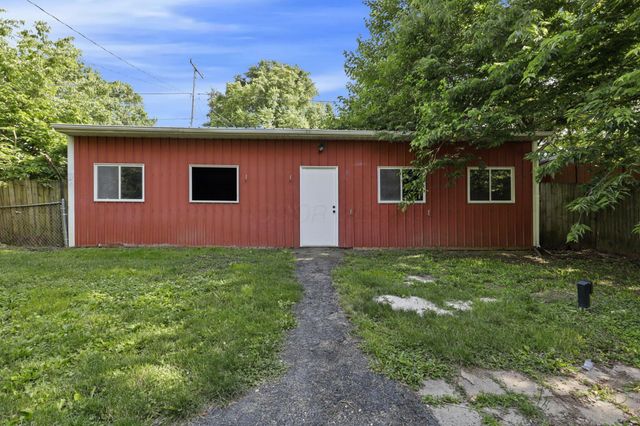 638 E 6th Avenue, Lancaster, OH 43130