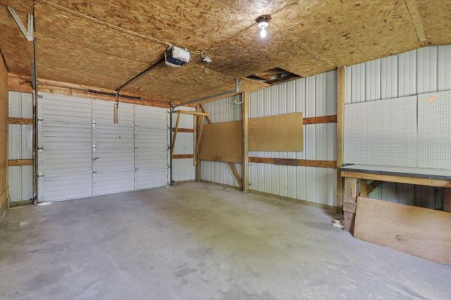 638 E 6th Avenue, Lancaster, OH 43130