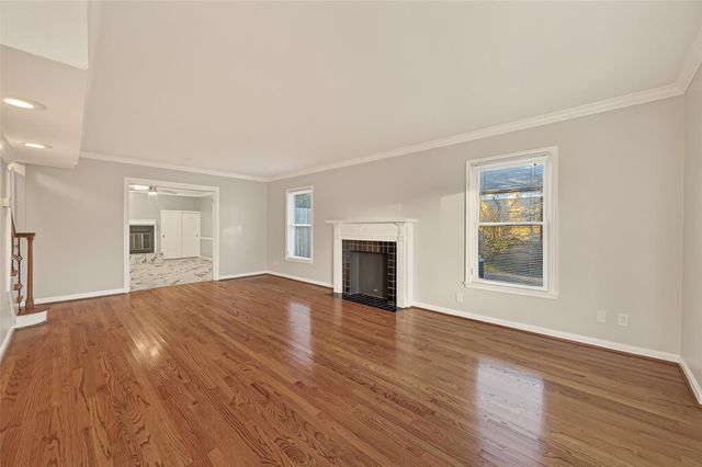 6405 Pinehurst Drive, Houston, TX 77023