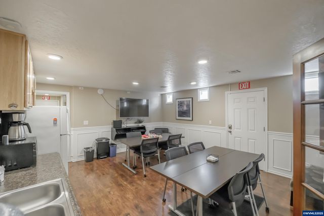 1209 SE Shortridge (& 1215) St, Albany, OR 97322