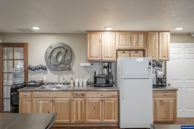 1209 SE Shortridge (& 1215) St, Albany, OR 97322