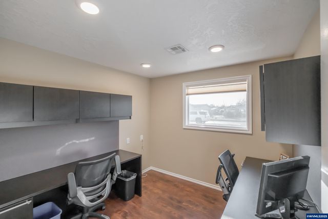 1209 SE Shortridge (& 1215) St, Albany, OR 97322