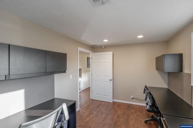 1209 SE Shortridge (& 1215) St, Albany, OR 97322