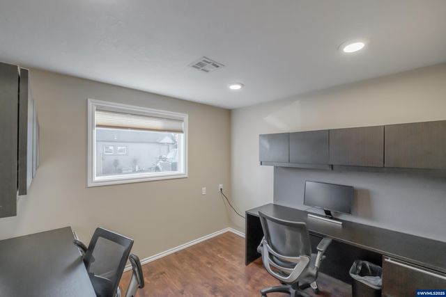 1209 SE Shortridge (& 1215) St, Albany, OR 97322