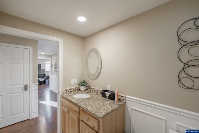 1209 SE Shortridge (& 1215) St, Albany, OR 97322