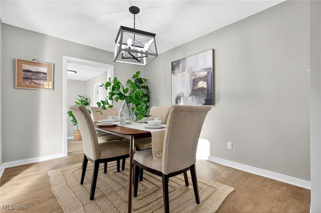 2365 Tod Avenue NW, Warren, OH 44485