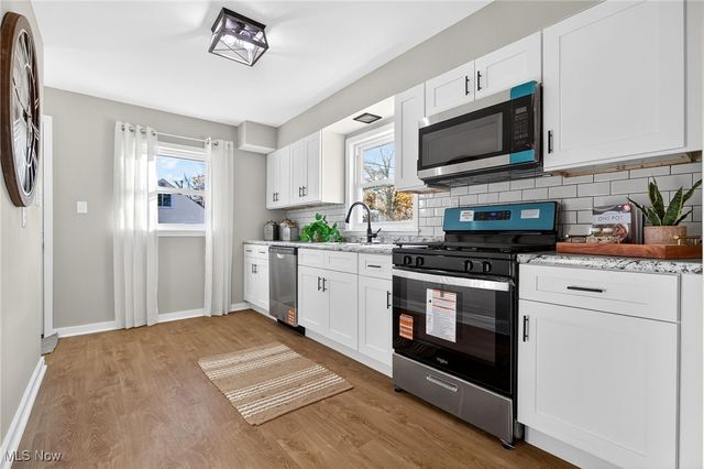 2365 Tod Avenue NW, Warren, OH 44485