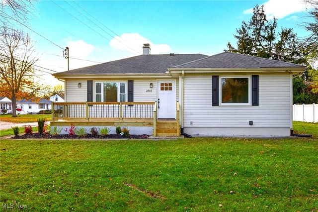 2365 Tod Avenue NW, Warren, OH 44485