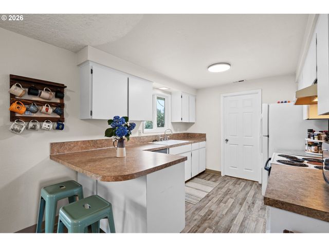 8718 Ne 95TH St, Vancouver, WA 98662