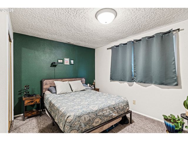 8718 Ne 95TH St, Vancouver, WA 98662