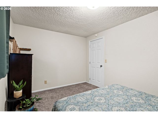 8718 Ne 95TH St, Vancouver, WA 98662