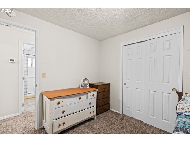 8718 Ne 95TH St, Vancouver, WA 98662