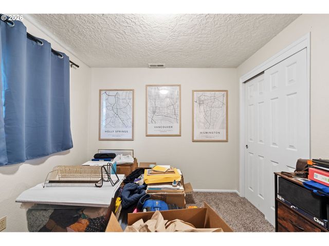 8718 Ne 95TH St, Vancouver, WA 98662