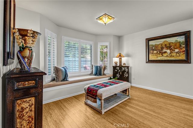 2607 Dove Creek Lane B, Pasadena, CA 91107