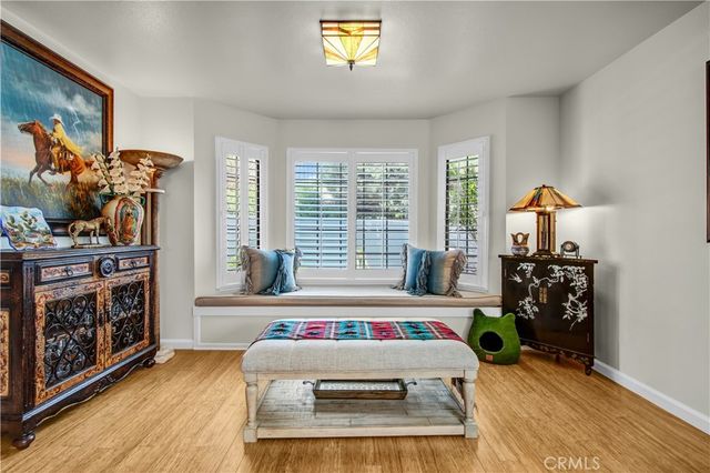2607 Dove Creek Lane B, Pasadena, CA 91107