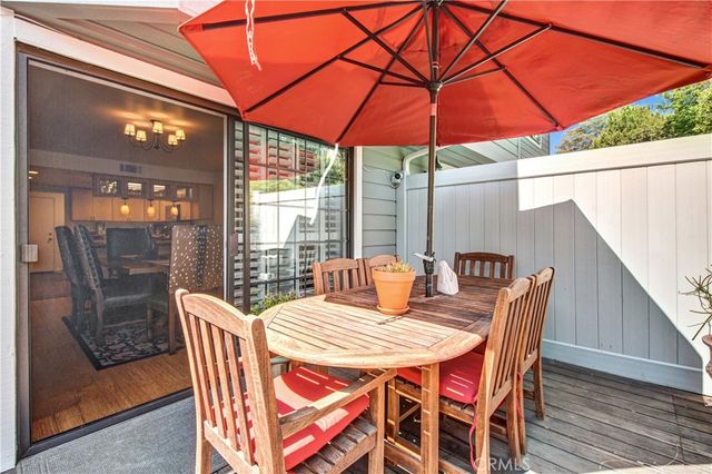 2607 Dove Creek Lane B, Pasadena, CA 91107