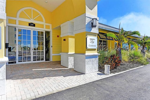 232 HIDDEN BAY DRIVE 504, Osprey, FL 34229