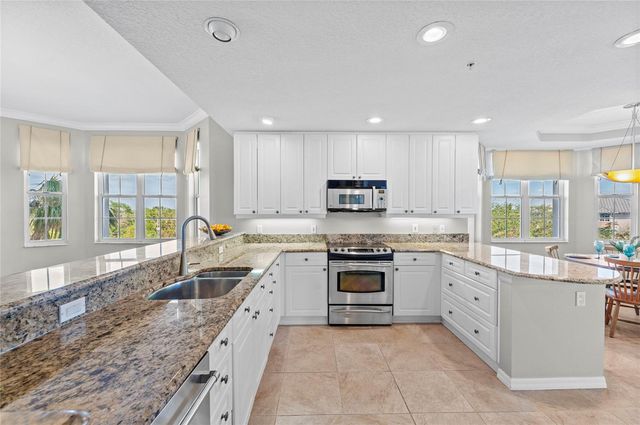 232 HIDDEN BAY DRIVE 504, Osprey, FL 34229