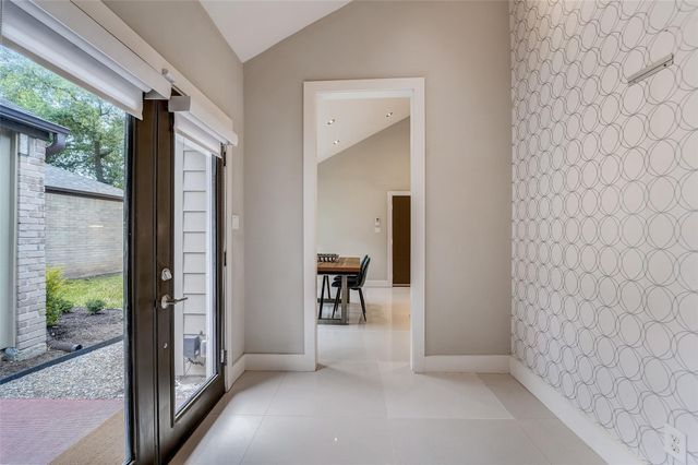 1371 Beaujolais Lane, Houston, TX 77077