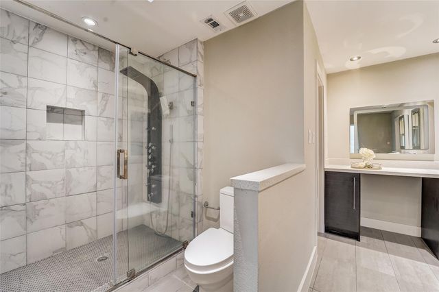 1371 Beaujolais Lane, Houston, TX 77077