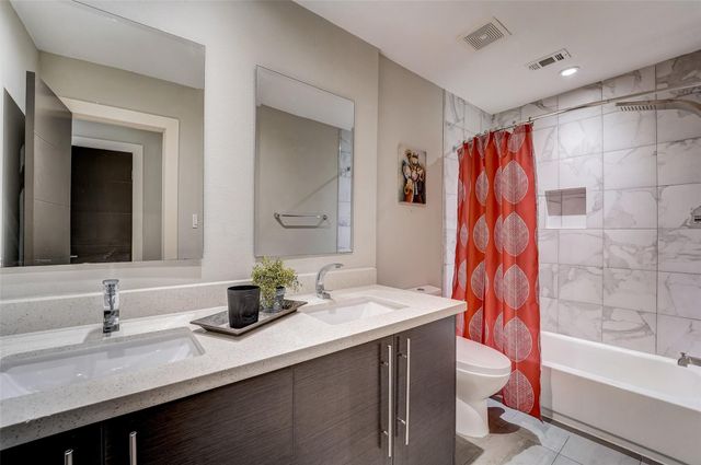 1371 Beaujolais Lane, Houston, TX 77077