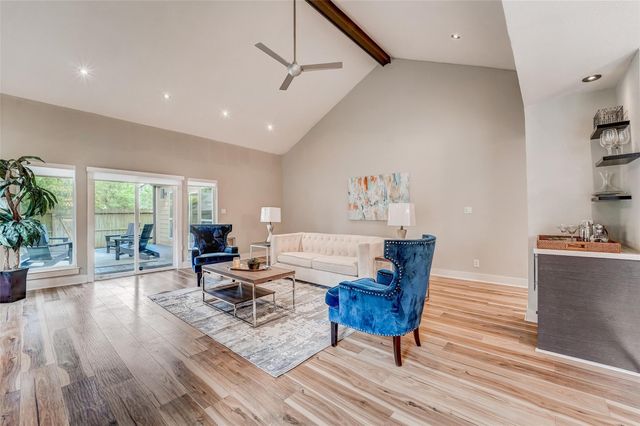 1371 Beaujolais Lane, Houston, TX 77077
