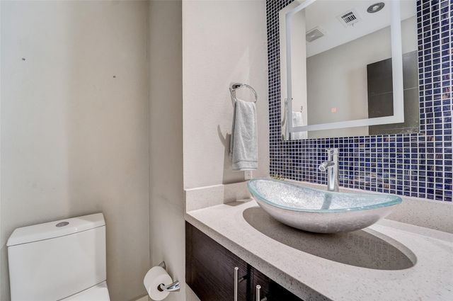 1371 Beaujolais Lane, Houston, TX 77077