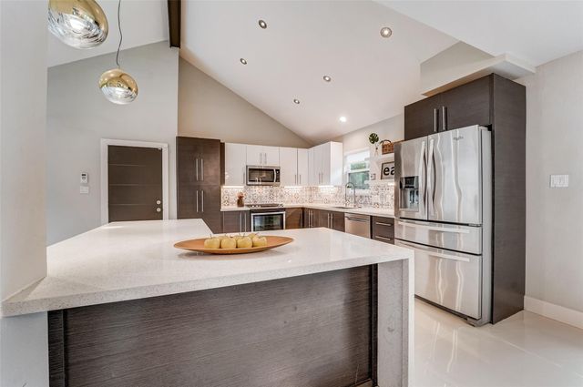 1371 Beaujolais Lane, Houston, TX 77077