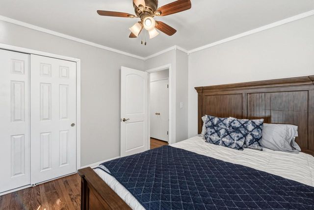 8837 N Navajo ROAD, Bayside, WI 53217