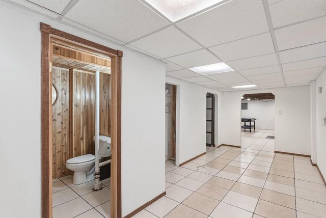 8837 N Navajo ROAD, Bayside, WI 53217