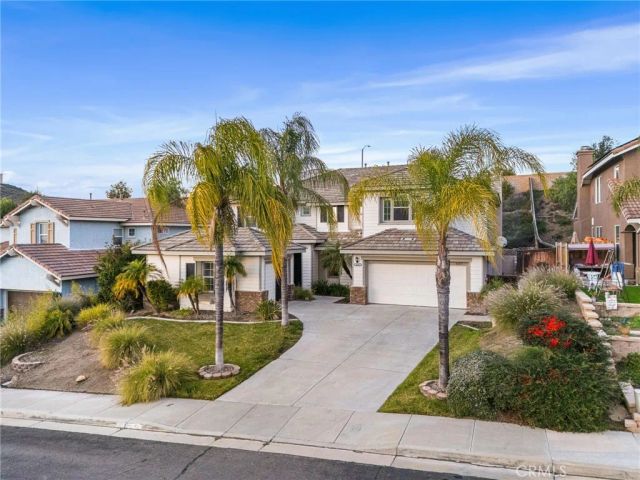 41871 Dahlias, Murrieta, CA 92562